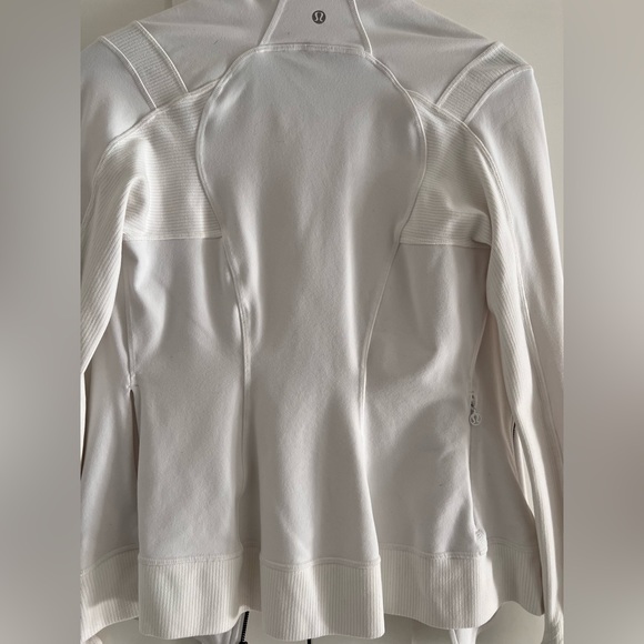LULULEMON Wrap Fitted Bhakti Yoga Jacket 8 White - Picture 3 of 8